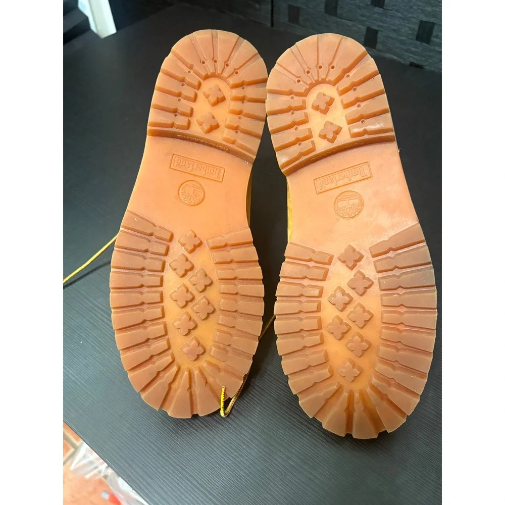 Wheat timberland men's size 7